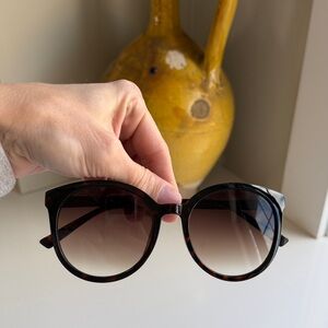 LC Lauren Conrad sunglasses